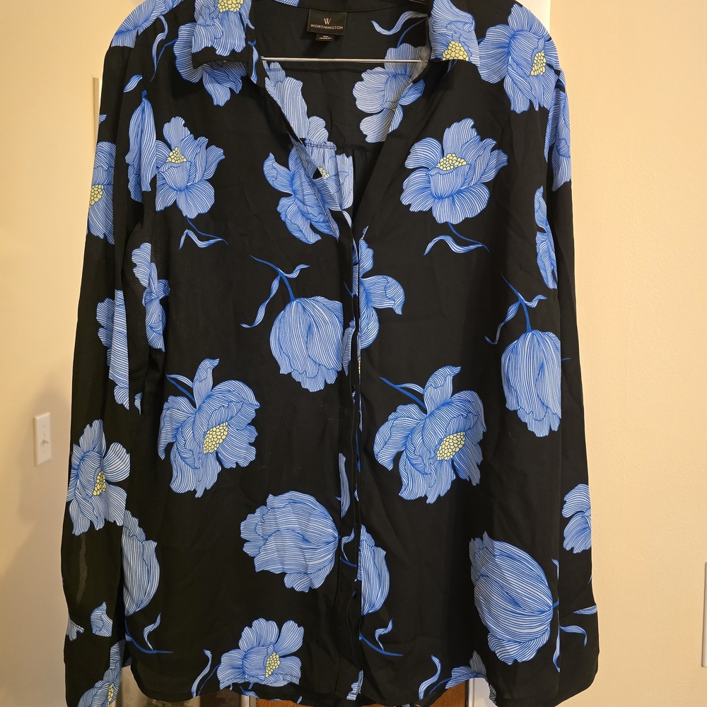 Worthington Black and Blue Floral Men's Shirt